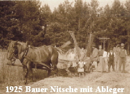 1925__Familie_Nitsche_mit_Ableger