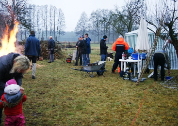 04_Treffen am Osterfeuer 31.3.2018