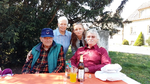 202204_Blke mit Familie Mlders aus Berlin am Backofen